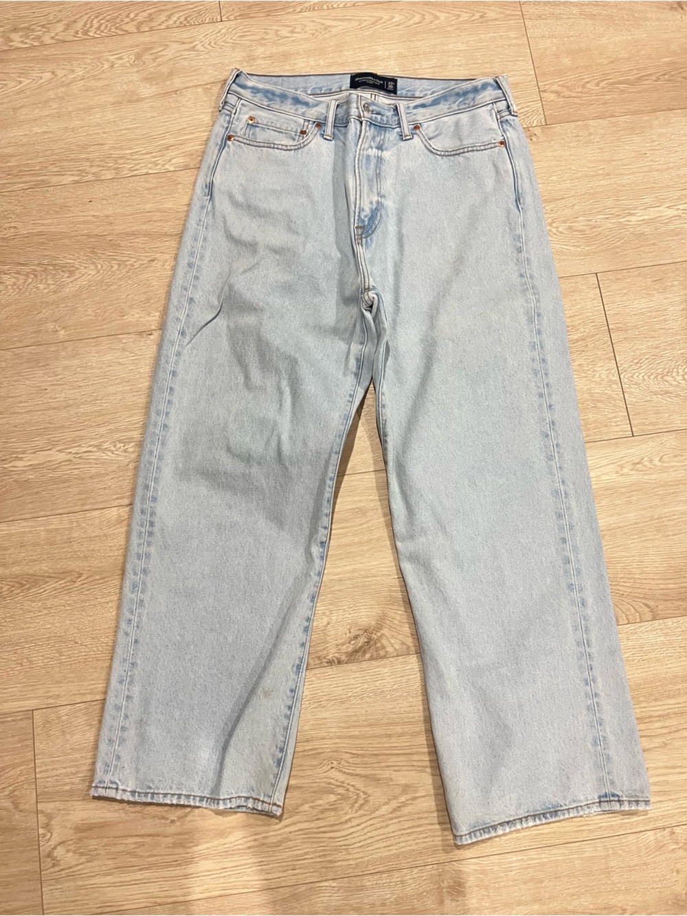 Abercrombie & Fitch jeans